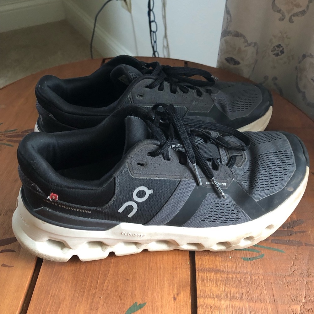 Swiss Engineering On Cloud 5 Sneaker Womens Shoes US Size 8 Black